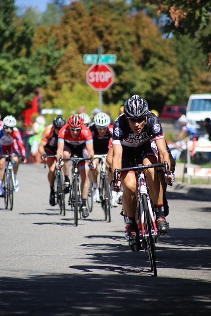 让一追三 让一追三